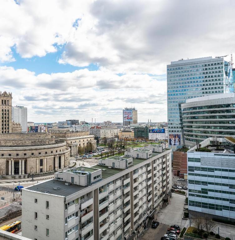 Central Warsaw Gem Buitenkant foto